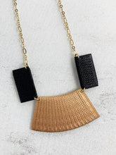 Load image into Gallery viewer, Nommo Necklace