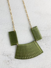 Load image into Gallery viewer, Nommo Necklace