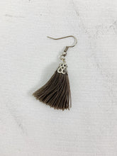 Load image into Gallery viewer, The Luh Tassel Earrings