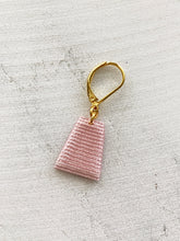 Load image into Gallery viewer, Mat Earrings- Rose
