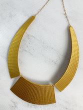 Load image into Gallery viewer, Sanna Necklace