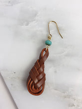 Load image into Gallery viewer, Myoga Knot Earrings