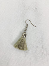 Load image into Gallery viewer, The Luh Tassel Earrings