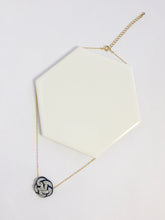 Load image into Gallery viewer, Ume Knot Necklace
