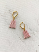 Load image into Gallery viewer, Mat Earrings- Rose