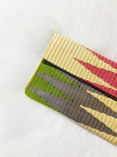 Load image into Gallery viewer, Textile Woven Simple Clutch