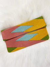 Load image into Gallery viewer, Textile Woven Simple Clutch