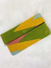 Load image into Gallery viewer, Textile Woven Simple Clutch