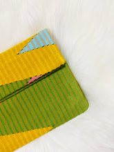 Load image into Gallery viewer, Textile Woven Simple Clutch