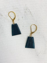Load image into Gallery viewer, Mat Earrings- Peacock
