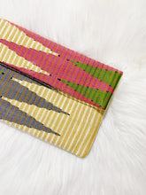 Load image into Gallery viewer, Textile Woven Simple Clutch
